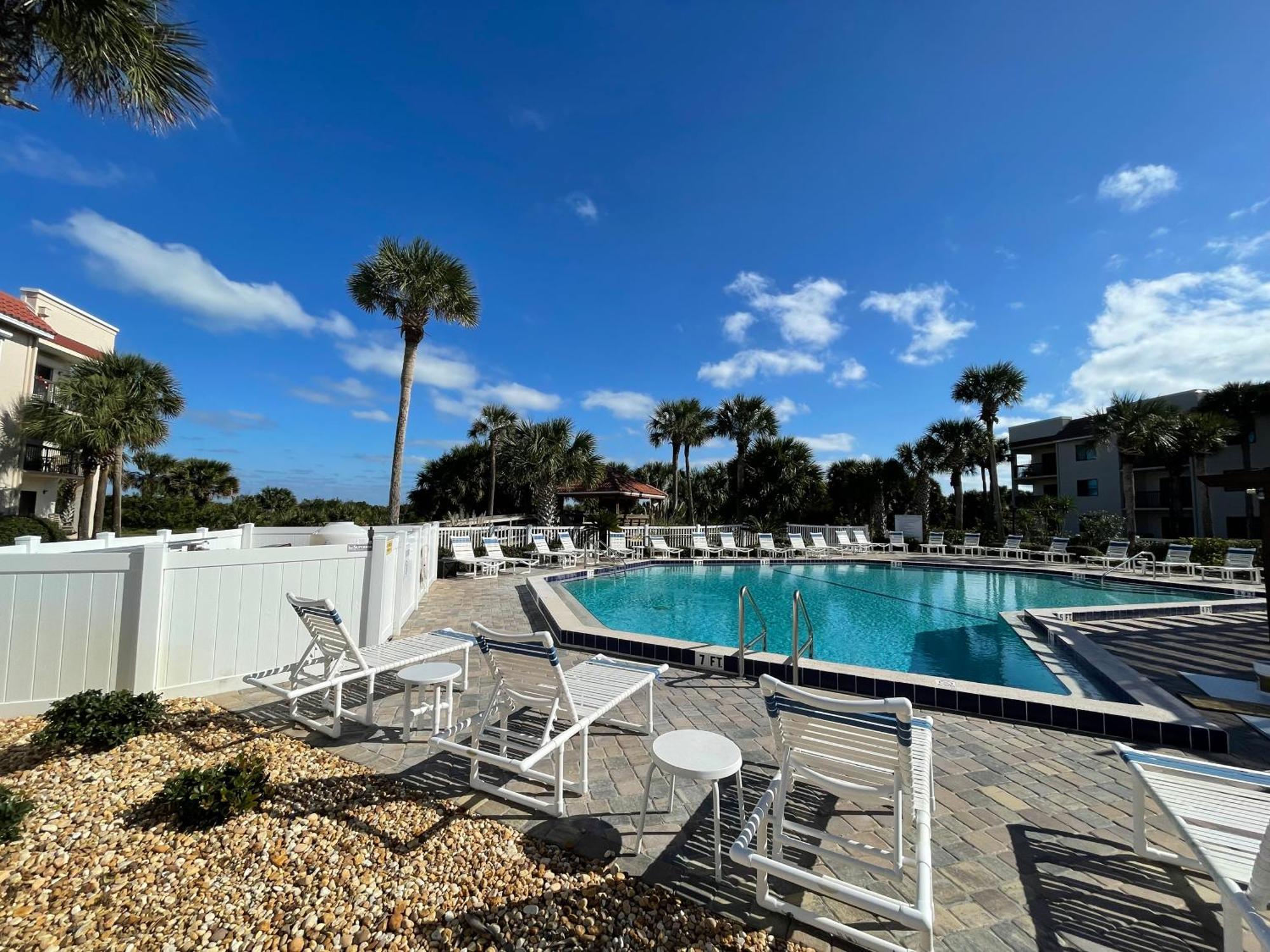 Ocean Village Club B-17 St. Augustine Extérieur photo